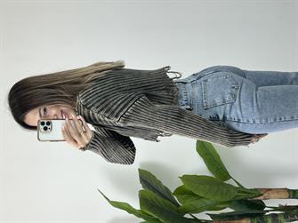 Dilvin Saçaklı Yıkamalı Antrasit Kazak