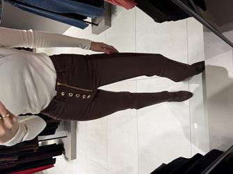 DÜĞME DETAY İSPANYOL JEAN KAHVE