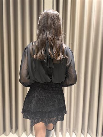 ETEĞİ KADİFE ASTARLI TÜL MİNİ ELBİSE SİYAH