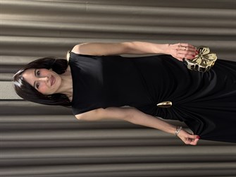 Gold Toka Detay Askılı Midi Elbise SİYAH