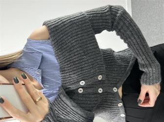 Gömlek Detay Düğmeli Kazak