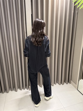 GÖMLEK TENSEL TAKIM SİYAH