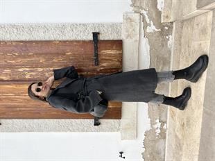 Gri Siyah Balık Sırtı Desen Kaban