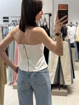 Gümüş Düğme Straplez Bluz BEYAZ