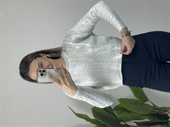 Gümüş Varaklı Saç Örgü Crop Kazak