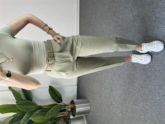 Kemerli Mint Yeşil Havuç Kumaş Pantolon