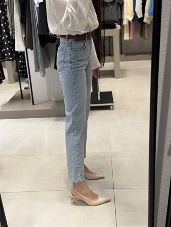 Kesik Paça Flare Jean BUZ MAVİ