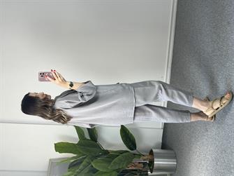 Keten Gömlekli Gri Takım 