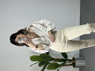 Krem Çizgili Gömlek