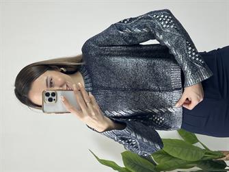 Lacivert Varaklı Parçalı Kazak