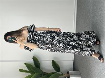 Madonna Çiçekli Siyah Elbise