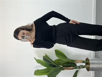 Madonna yaka yumoş kazak