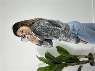 Marka Model Gri Düğmeli Hırka