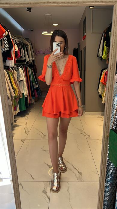 Mcx Güpür Detaylı Şortlu Elbise