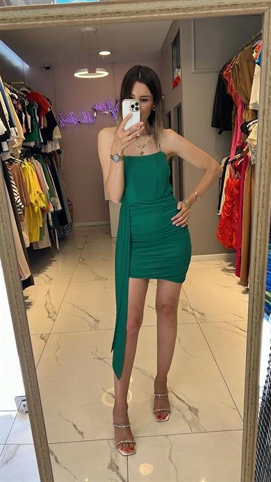 Mcx Kuyruklu Sırt Detay Mini Elbise