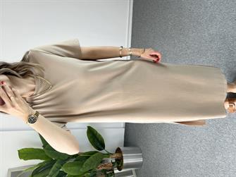 Modal Kumaş Krem Kısa Kollu Elbise