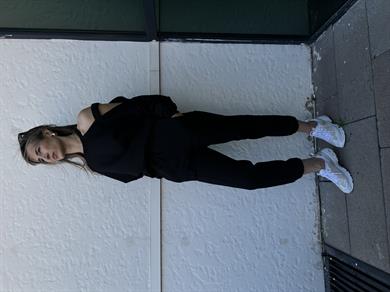 Omuz Detaylı Eşofman Takımı