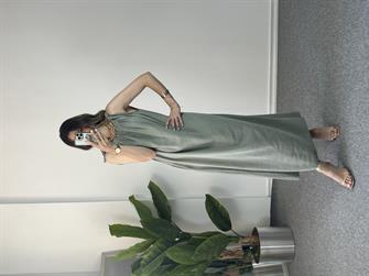 Omzu Bağlamalı Tensel Çağla Elbise