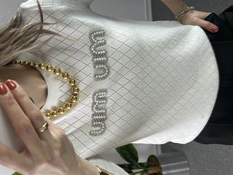 Orjinal Marka Muadili Beyaz Pamuk Tshirt