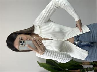 Polo Yaka Düğmeli Beyaz Hırka