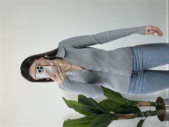 Polo Yaka Düğmeli Gri Hırka