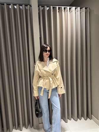 Premium Kısa Trençkot KREM