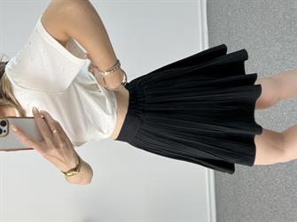 Siyah Pileli Şort Etek