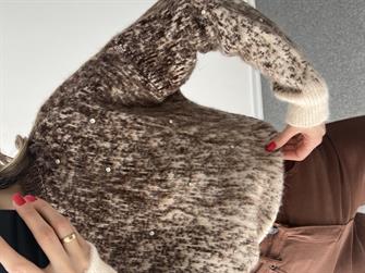 Taşlı Yün Kahverengi Kazak