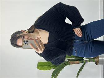 V Yaka Yumoş Siyah Hırka