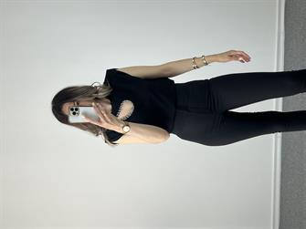 Vatkalı Damla Siyah T-shırt