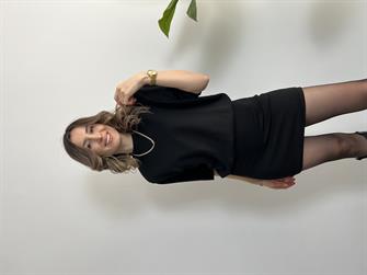 Vatkalı T-shirt Siyah Elbise