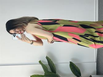 Yeşil Pembe Desenli Midi Boy Elbise