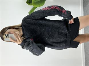 Yıkamalı Sırt Detay Sweat