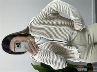 Yırtık Detay Karamel Hırka