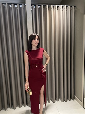 Yırtmaç Detay Beli Tokalı Elbise BORDO