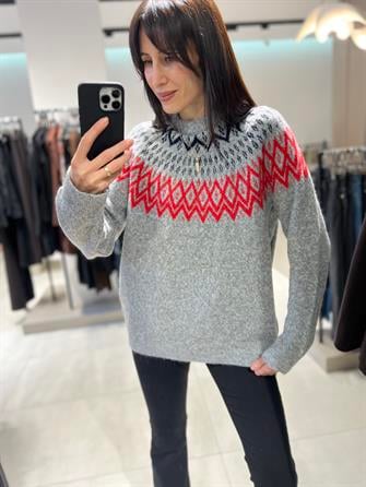 Zigzag Desenli Gri Kazak