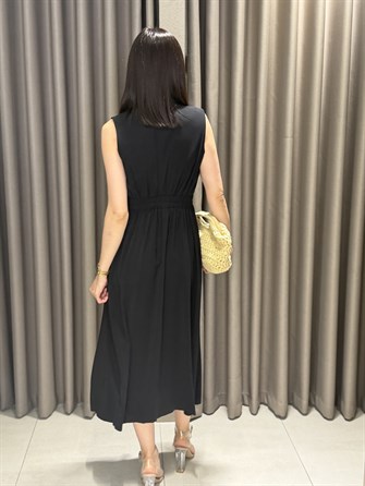 Zr Model Beli Lastikli Tensel Midi Elbise SİYAH