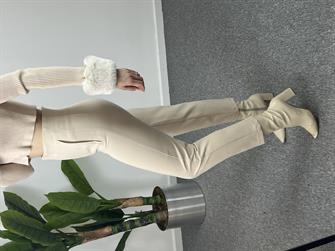 ZR Model Krem Kumaş Pantolon