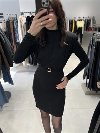 Zr Model Vatkalı Mini Elbise SİYAH