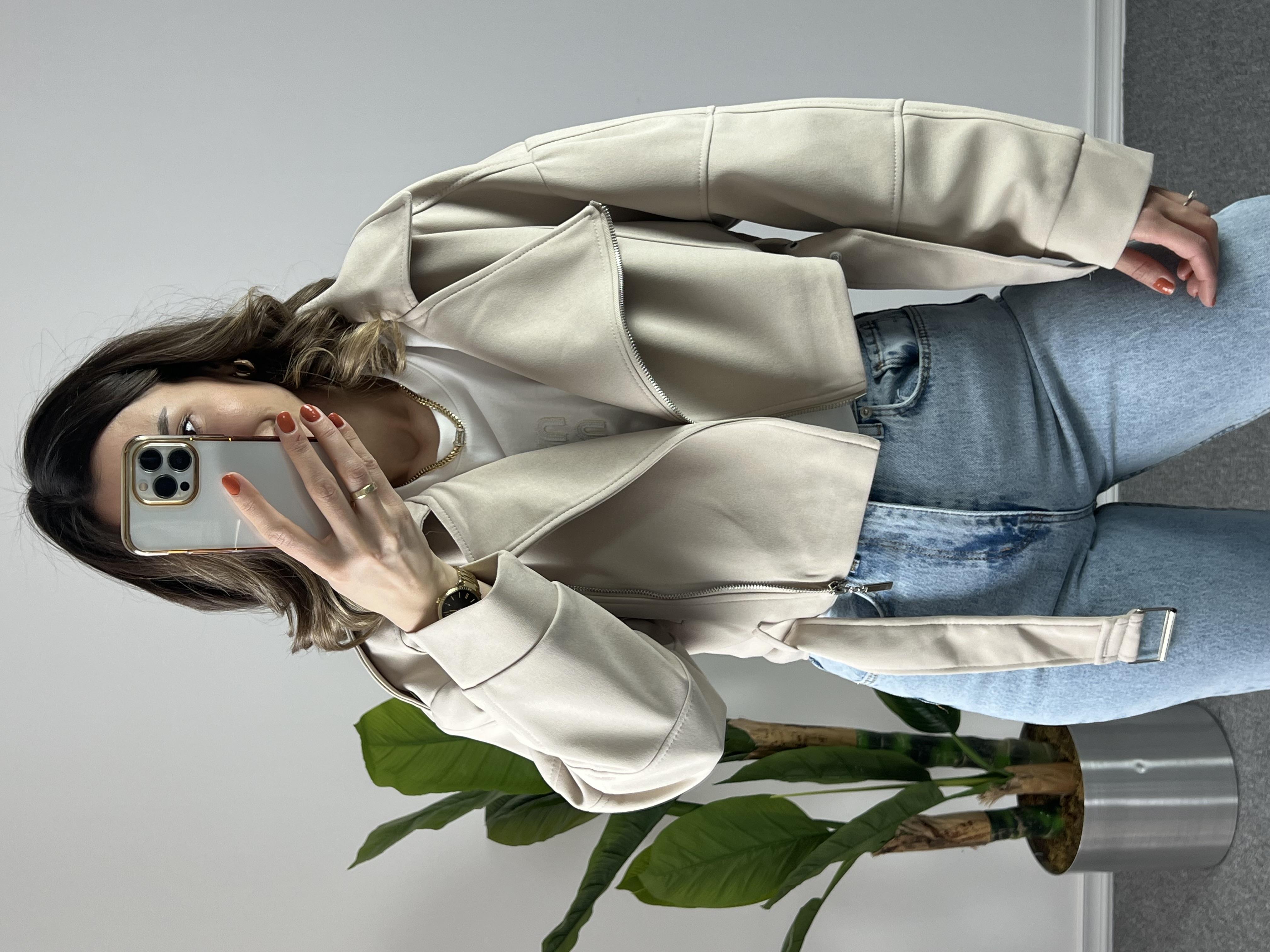 Çapraz Fermuarlı Krem Bomber Ceket