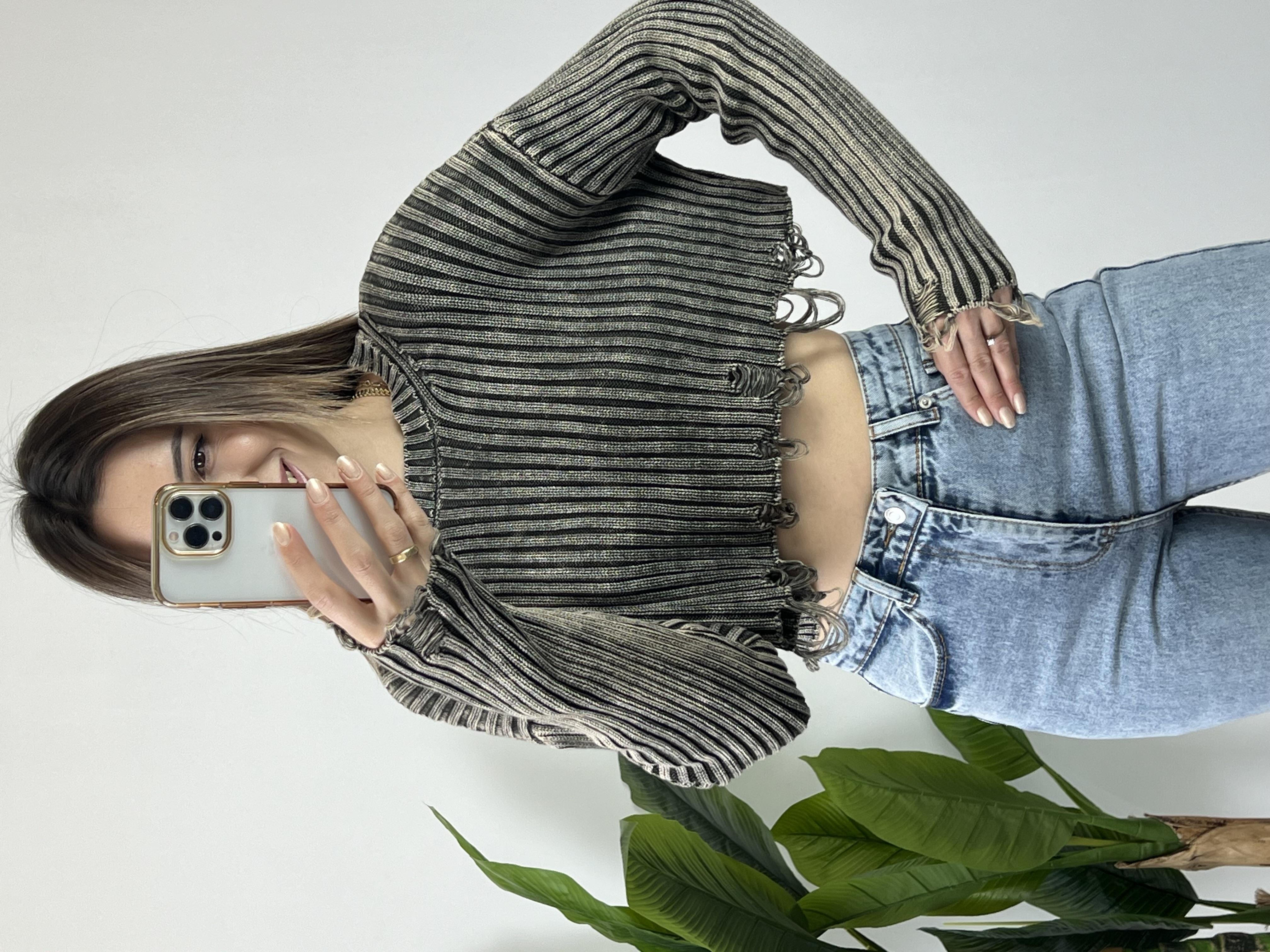 Dilvin Saçaklı Yıkamalı Antrasit Kazak