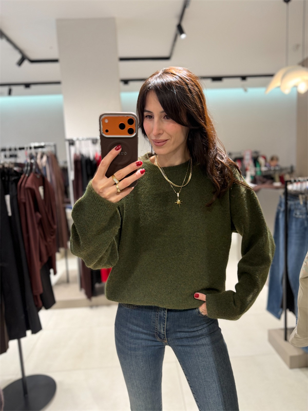 DİLVİN YUMOŞ KAZAK HAKİ 