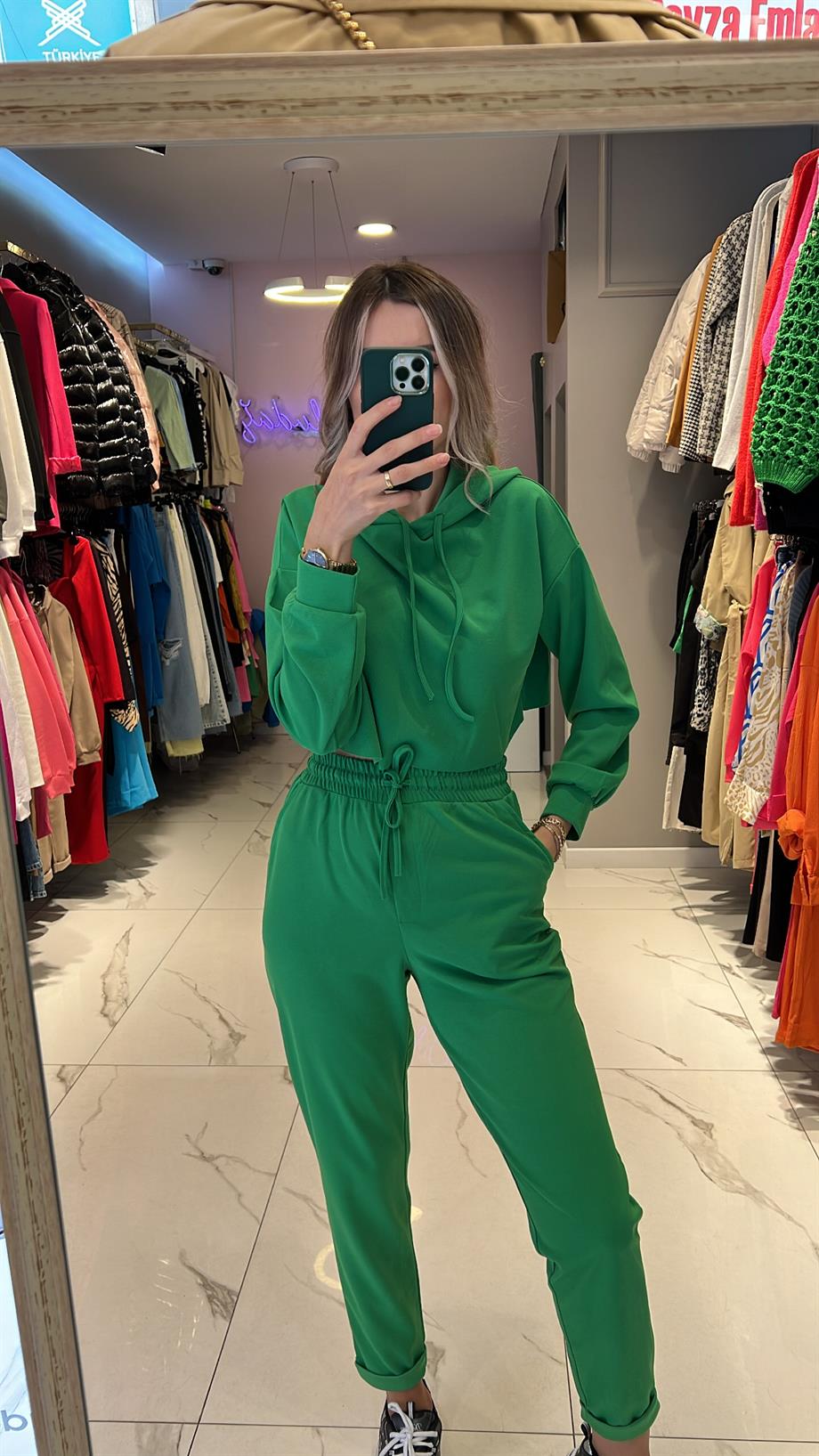 FLW KAPÜŞONLU TAKIM 