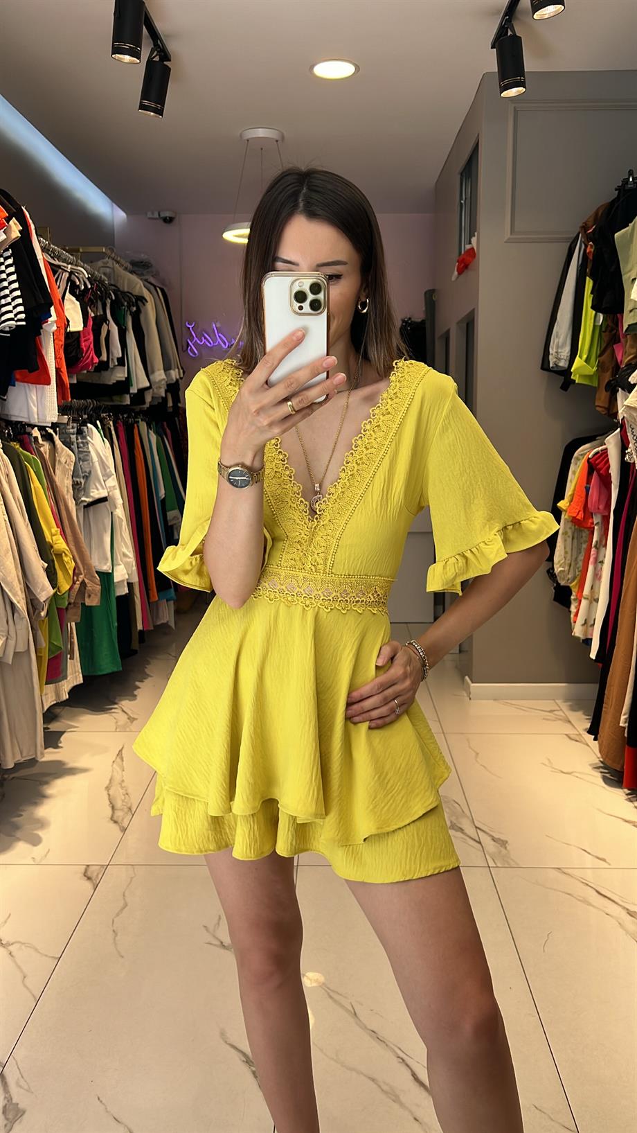 MCX GÜPÜR DETAYLI ŞORTLU ELBİSE