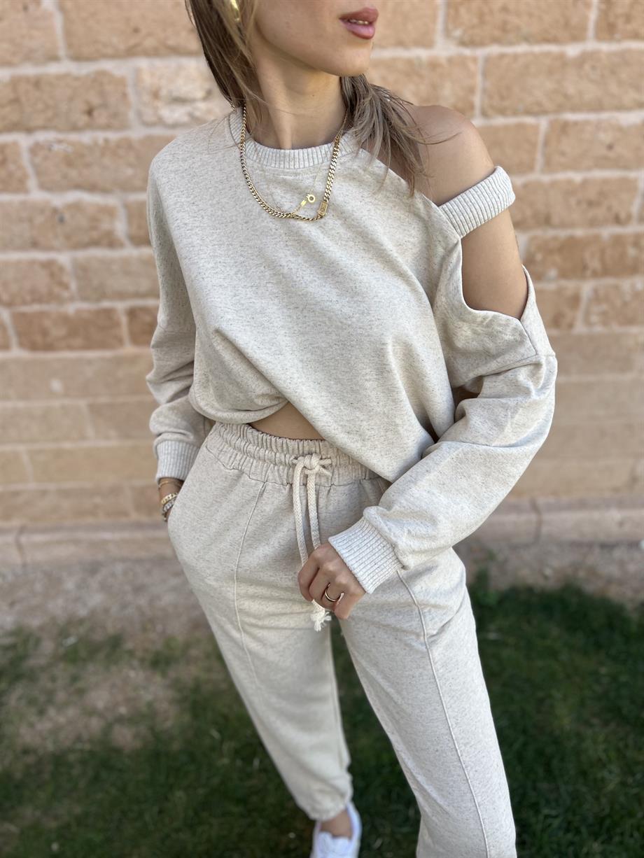 OMUZ DETAY BAMBU EŞOFMAN TAKIMI