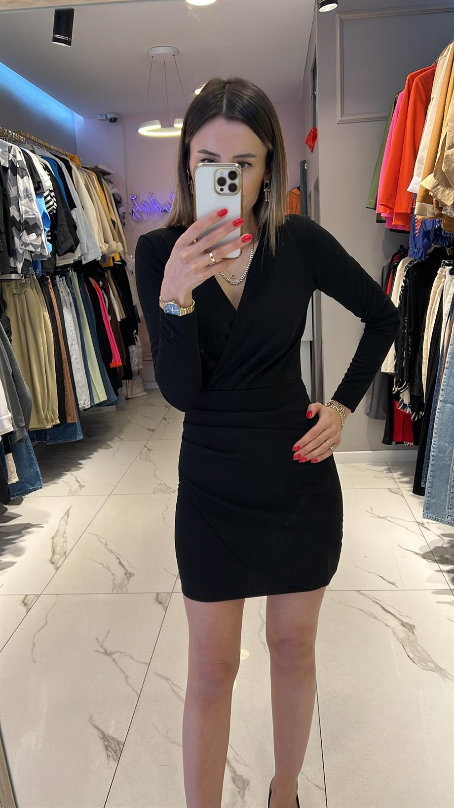 SİYAH MİNİ ELBİSE 