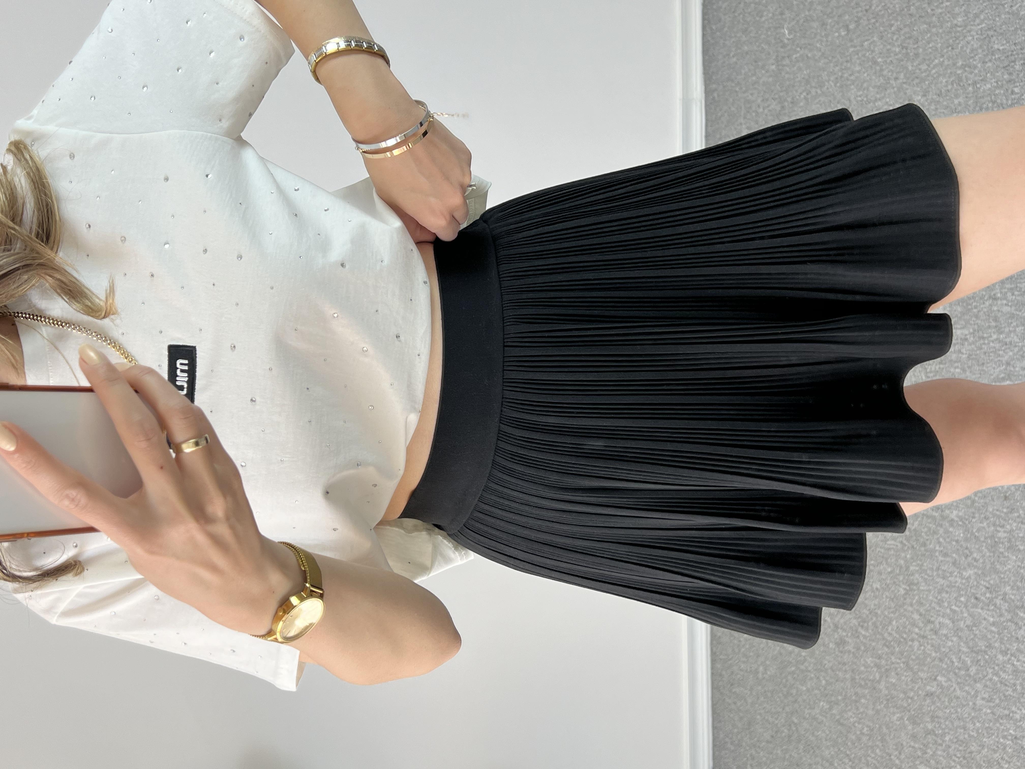 Siyah Pileli Şort Etek