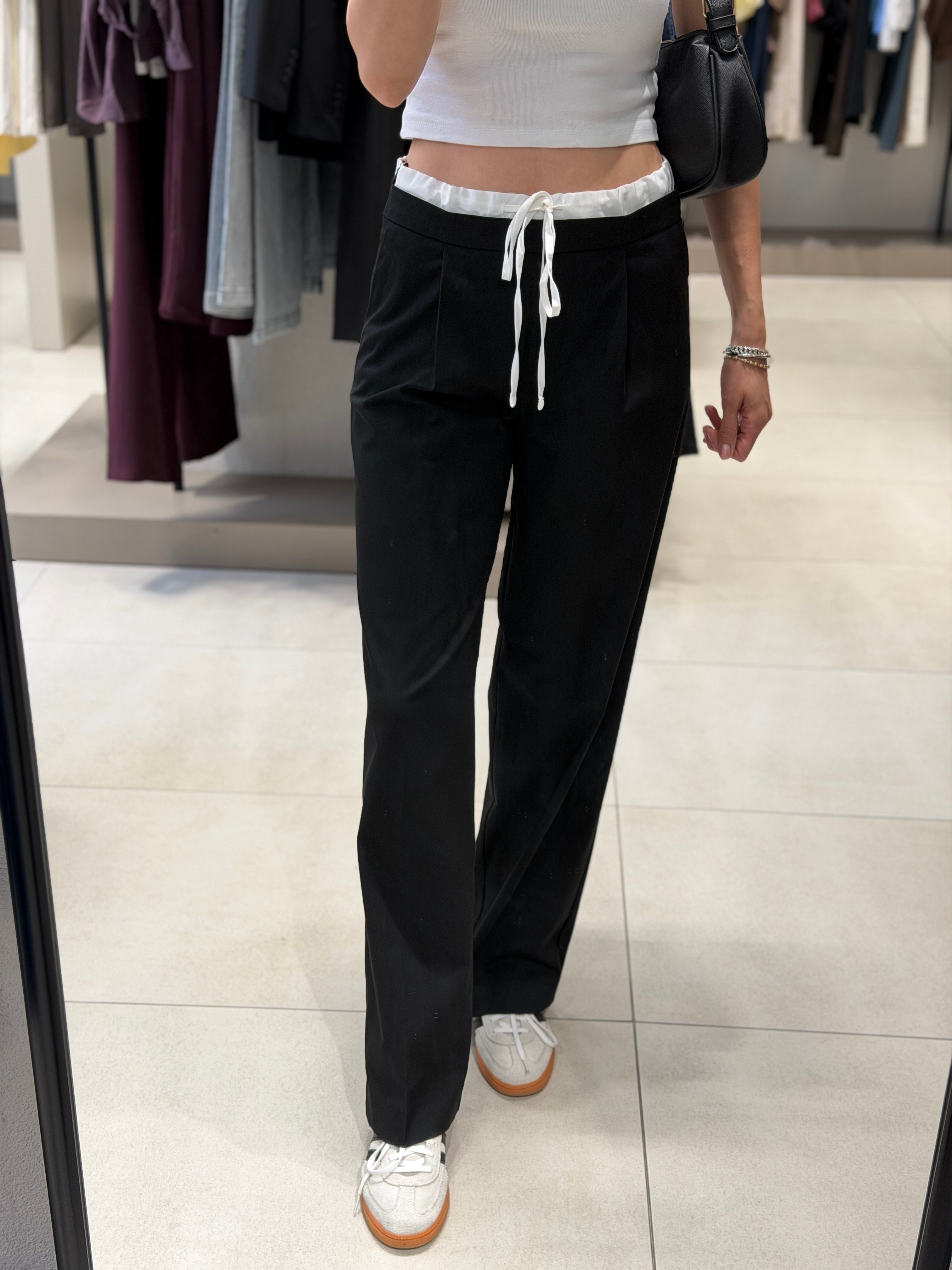 Zr Model Beli Lastikli Pantolon SİYAH