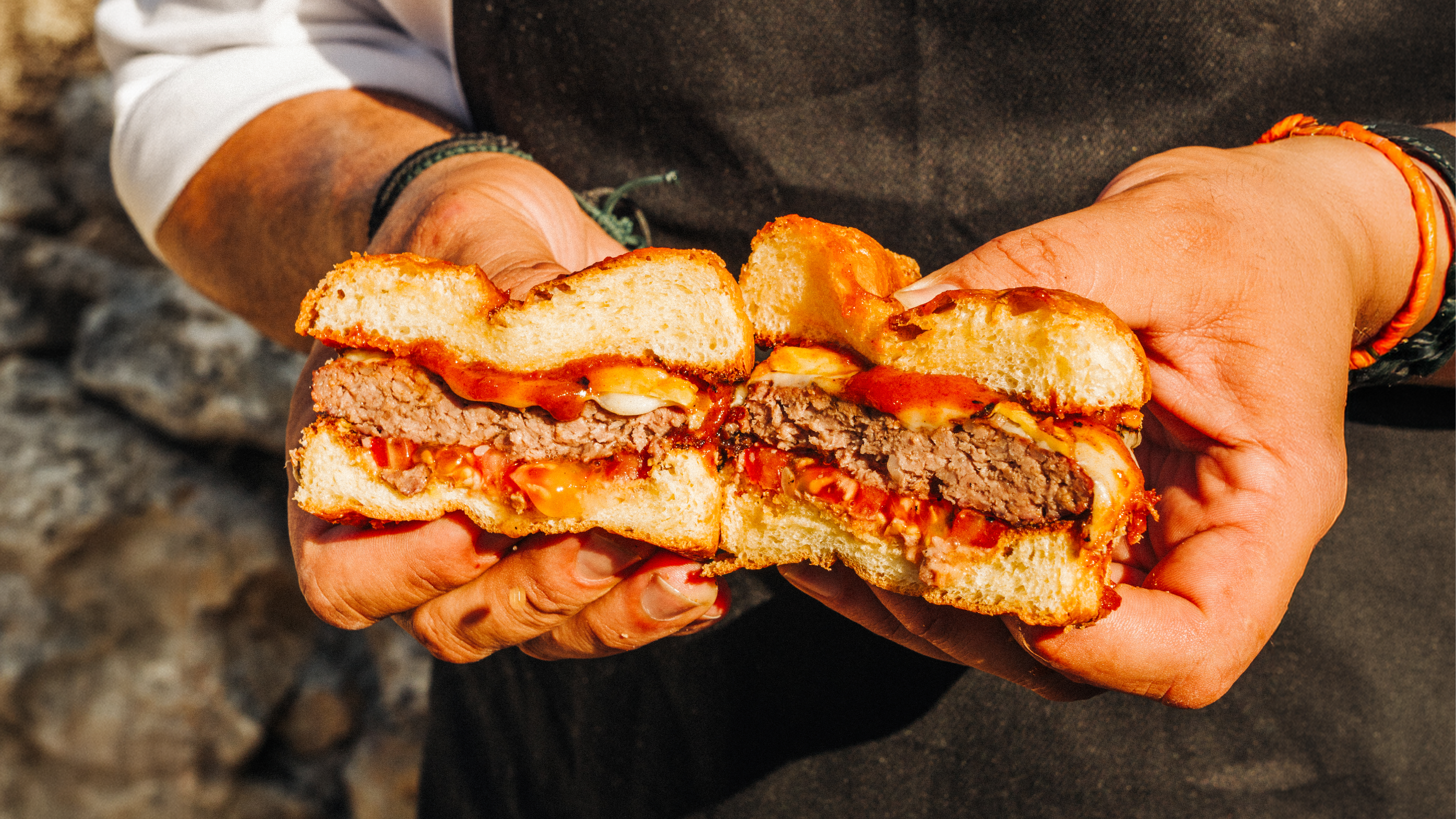 Burger Köftesi Nasıl Pişirilir? (Tavada & Izgarada)