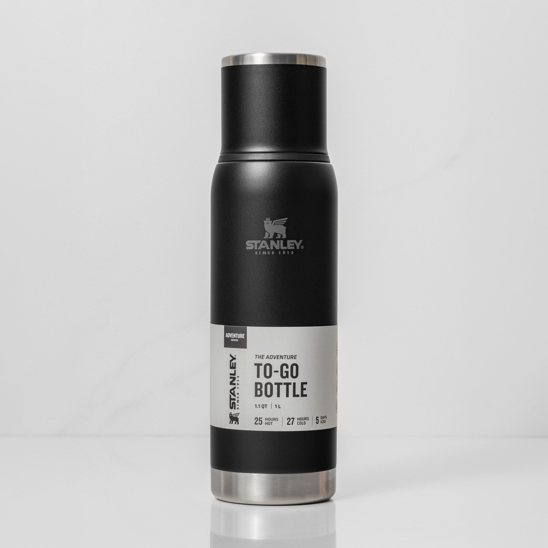 Stanley Adventure To-Go Çelik Termos 1L Siyah